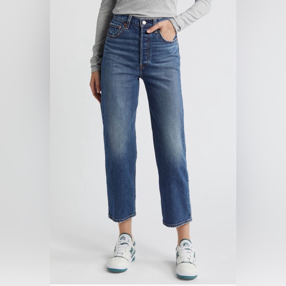 Levi’s ribcage straight ankle jeans